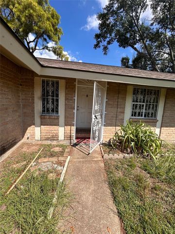 11114 W Bellfort Street, Houston, TX 77099