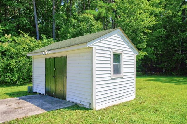 764 Greenway RD, Suffolk, VA 23434