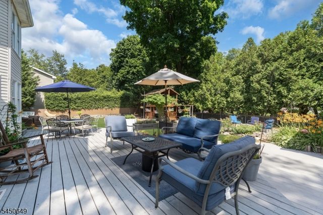 4 Davenport Rd, Rockaway Twp., NJ 07435