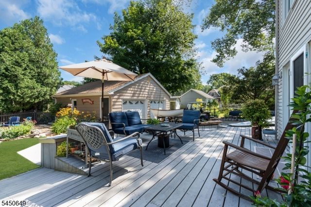 4 Davenport Rd, Rockaway Twp., NJ 07435