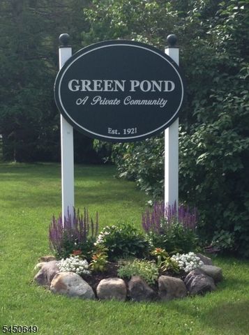 4 Davenport Rd, Rockaway Twp., NJ 07435