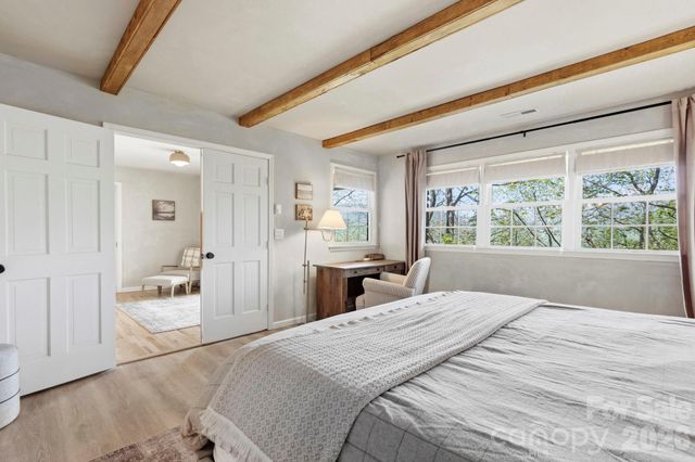 821 Summit Drive, Maggie Valley, NC 28751