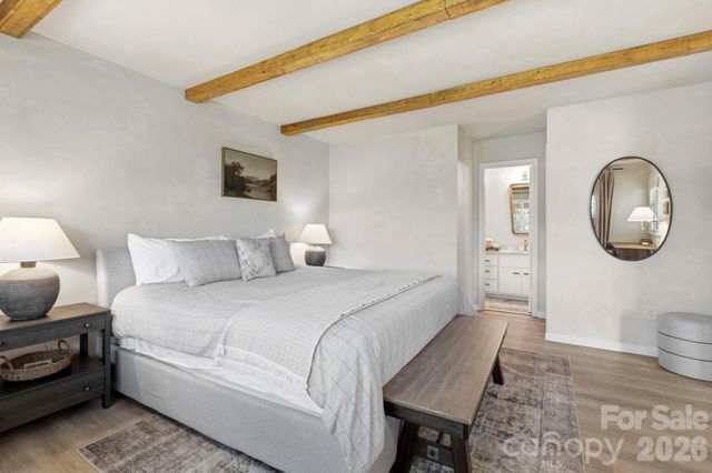 821 Summit Drive, Maggie Valley, NC 28751