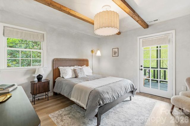 821 Summit Drive, Maggie Valley, NC 28751