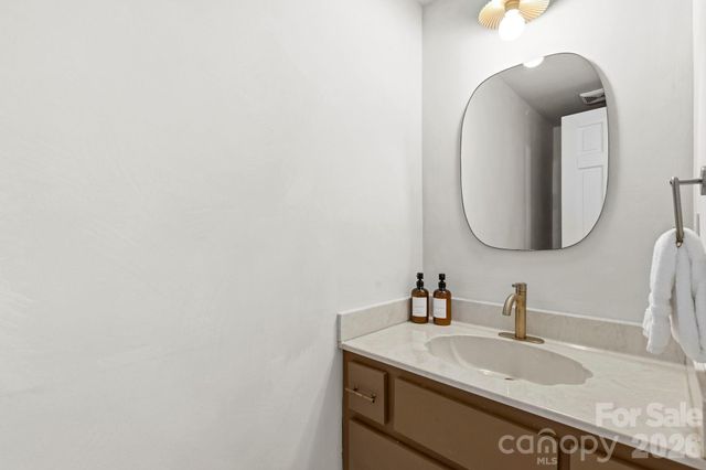 821 Summit Drive, Maggie Valley, NC 28751
