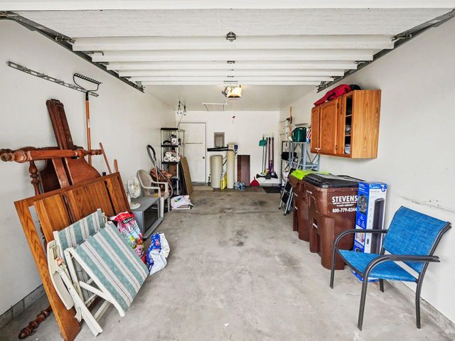 563 Yorkshire Square, Milan, MI 48160