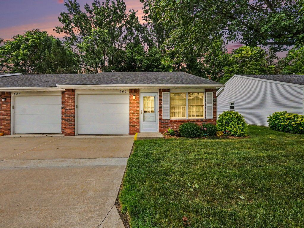 563 Yorkshire Square, Milan, MI 48160