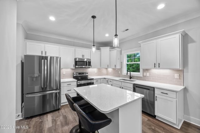 247 Shellbank Drive, Sneads Ferry, NC 28460