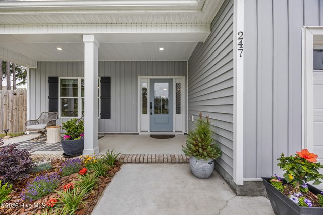 247 Shellbank Drive, Sneads Ferry, NC 28460