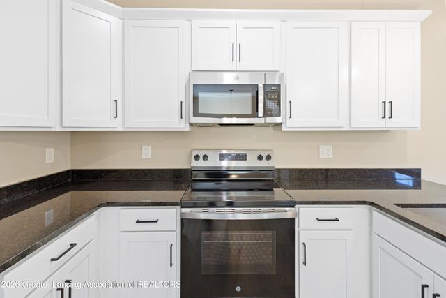 418 N Martin Luther King Jr Boulevard, Lansing, MI 48915