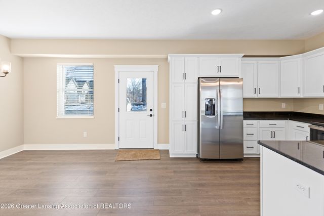 418 N Martin Luther King Jr Boulevard, Lansing, MI 48915