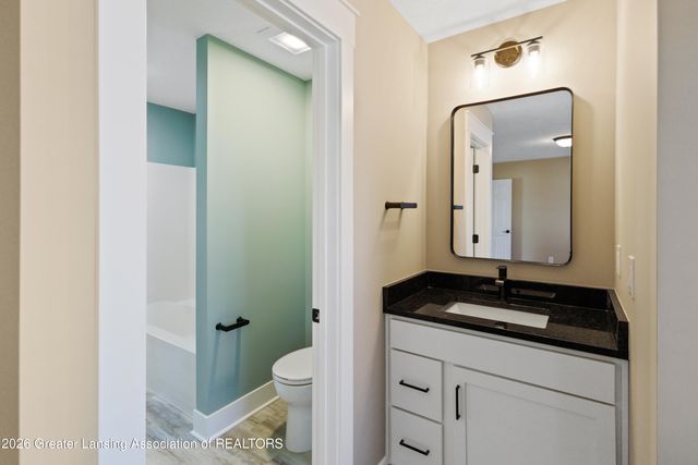 418 N Martin Luther King Jr Boulevard, Lansing, MI 48915