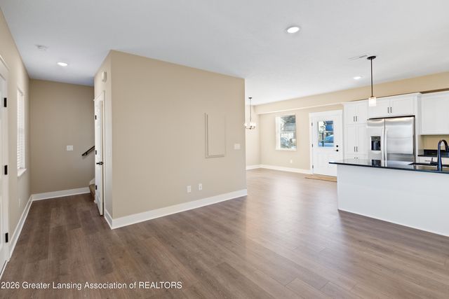 418 N Martin Luther King Jr Boulevard, Lansing, MI 48915