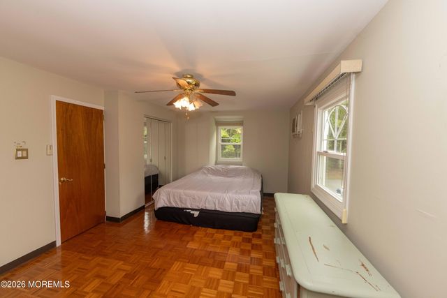 108 Lake Champlain Drive, Little Egg Harbor, NJ 08087