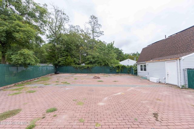 108 Lake Champlain Drive, Little Egg Harbor, NJ 08087