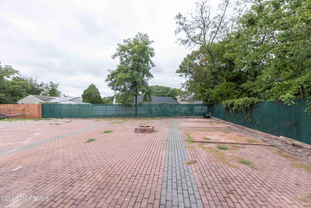 108 Lake Champlain Drive, Little Egg Harbor, NJ 08087