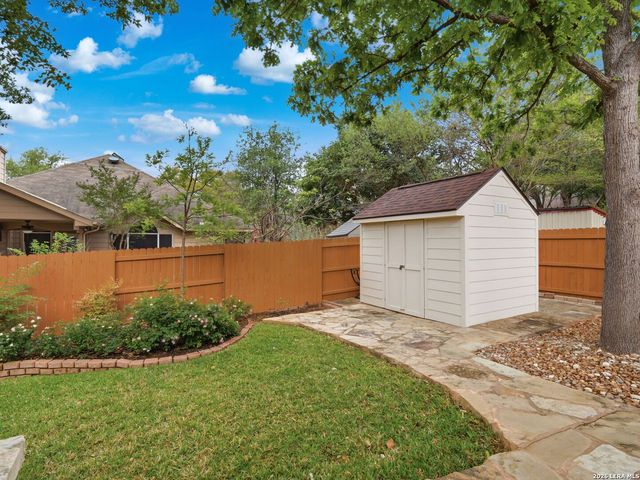 701 Moss Wood, Schertz, TX 78154