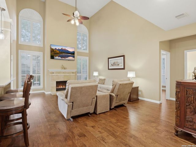 701 Moss Wood, Schertz, TX 78154