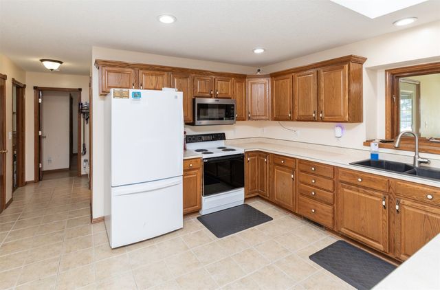 8034 NE 38th Avenue, Altoona, IA 50009