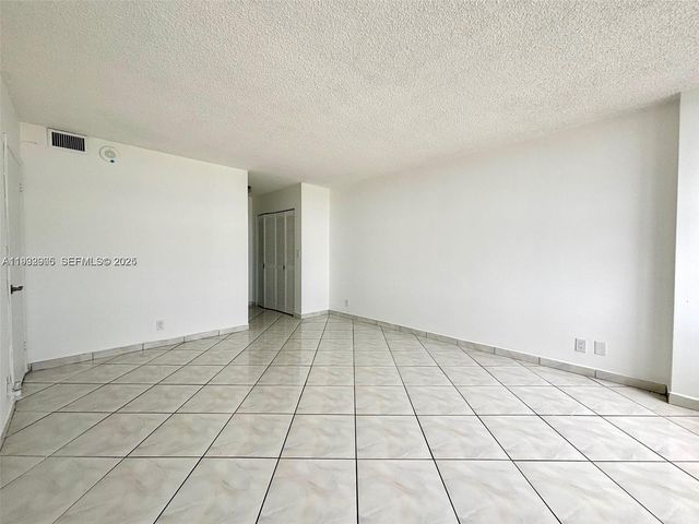 2500 Parkview Dr 1208, Hallandale Beach, FL 33009