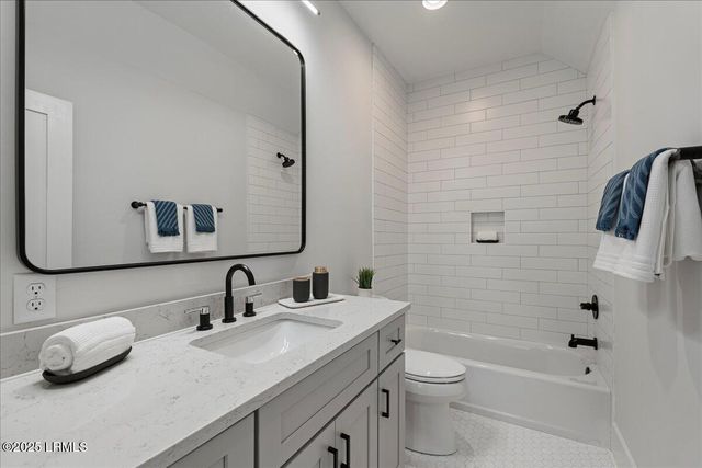 2200 National Street, Beaufort, SC 29902