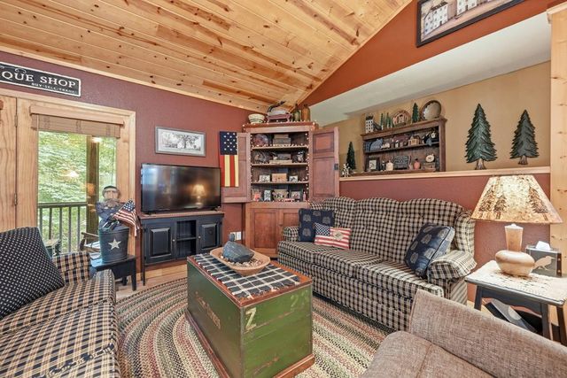 267 Vista Hills Road, Murphy, NC 28906