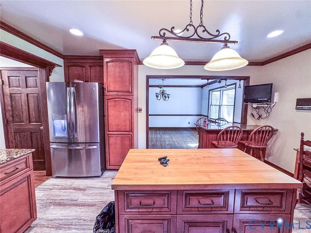 1901 Swamp Fox Rd, Midlothian, VA 23112