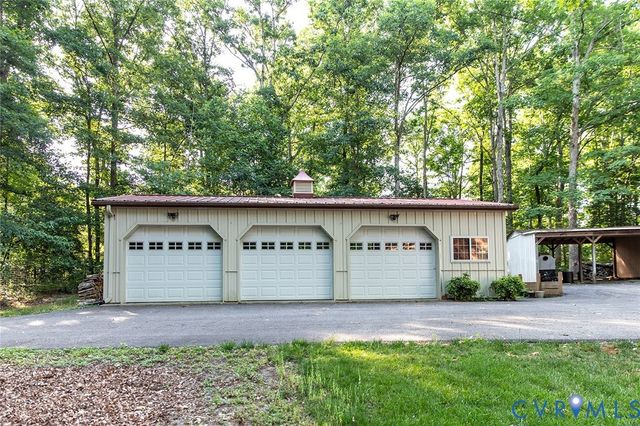 1901 Swamp Fox Rd, Midlothian, VA 23112