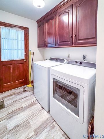1901 Swamp Fox Rd, Midlothian, VA 23112