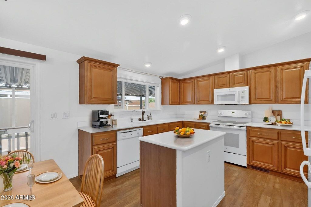 Image 13 of property listing at 853 N STATE ROUTE 89 -- 173, Chino Valley, AZ 86323