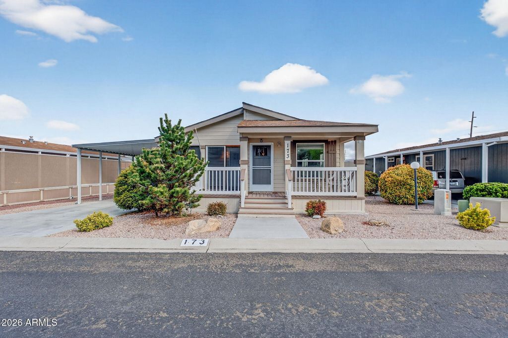 Image 3 of property listing at 853 N STATE ROUTE 89 -- 173, Chino Valley, AZ 86323