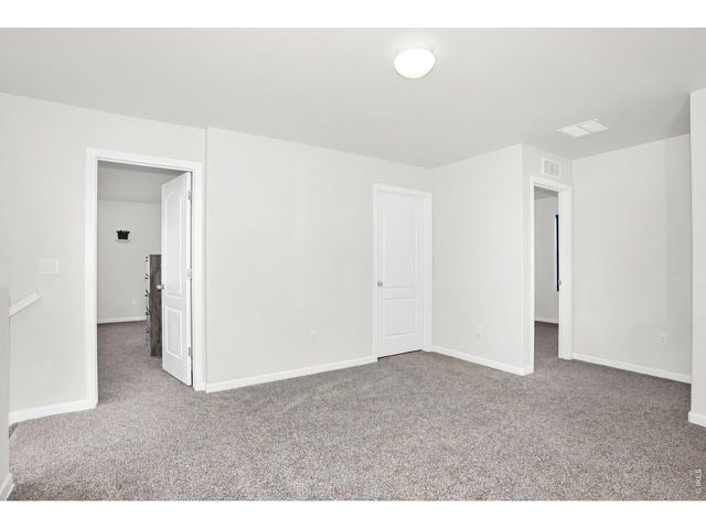 2871 Night Sky Dr, Berthoud, CO 80513