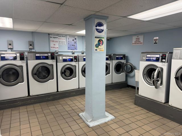 83-19 116th Street 1D, Kew Gardens, NY 11415