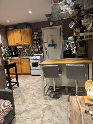 83-19 116th Street 1D, Kew Gardens, NY 11415