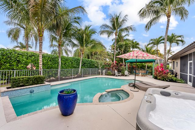12212 Rockledge Circle, Boca Raton, FL 33428