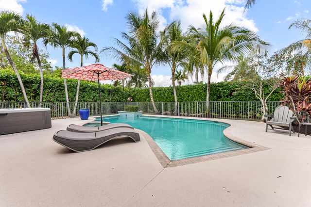 12212 Rockledge Circle, Boca Raton, FL 33428