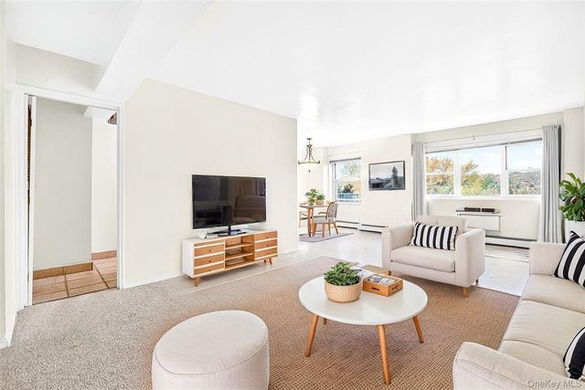 80 E Hartsdale Avenue 418, Hartsdale, NY 10530