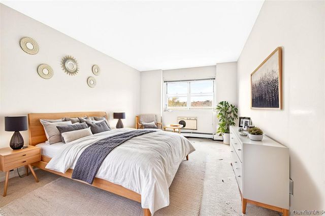 80 E Hartsdale Avenue 418, Hartsdale, NY 10530