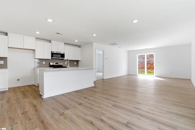 309 Meadow Gate Court, Fountain Inn, SC 29644