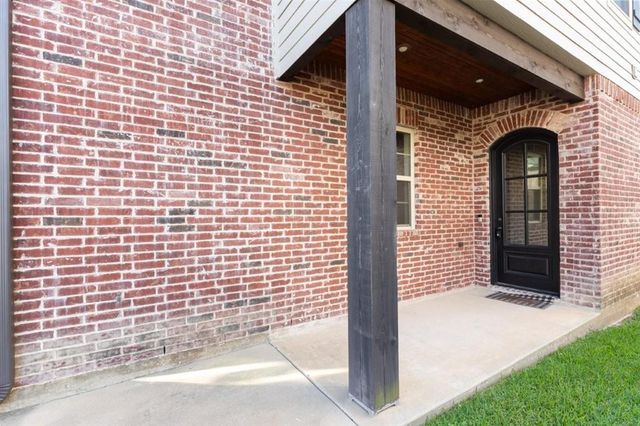 1530 L'Acadie Drive 8, Lake Charles, LA 70605