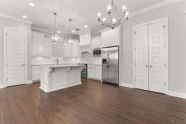 1530 L'Acadie Drive 8, Lake Charles, LA 70605