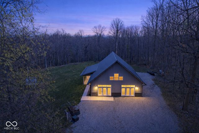 6426 State Rd 142, Martinsville, IN 46151