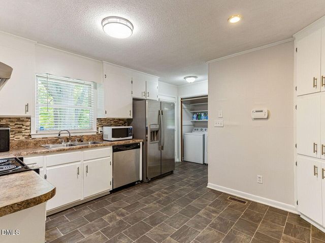 1004 Aversboro Road, Garner, NC 27529
