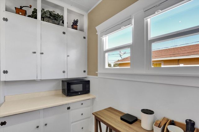 911 E EVERETT St, Spokane, WA 99207