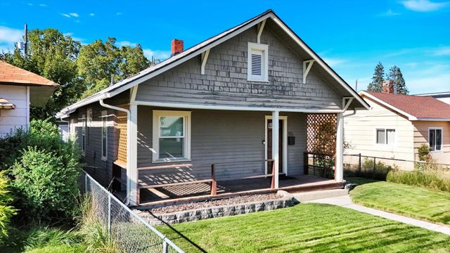 911 E EVERETT St, Spokane, WA 99207