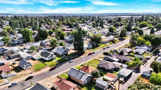 911 E EVERETT St, Spokane, WA 99207