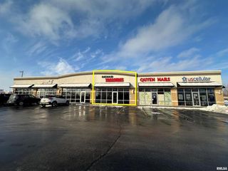 3502 W Kimberly Rd Road Suite 3, Davenport, IA 52806