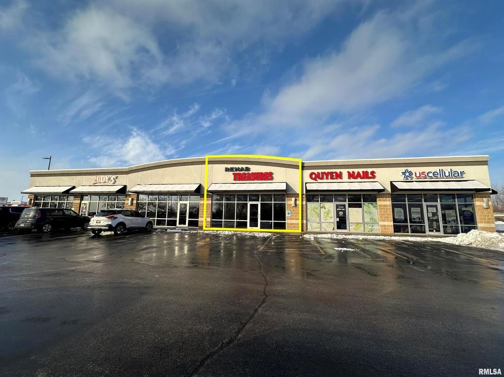 3502 W Kimberly Rd Road Suite 3, Davenport, IA 52806