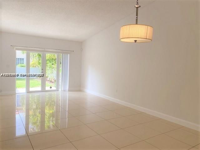 400 Majorca Ave 400, Coral Gables, FL 33134
