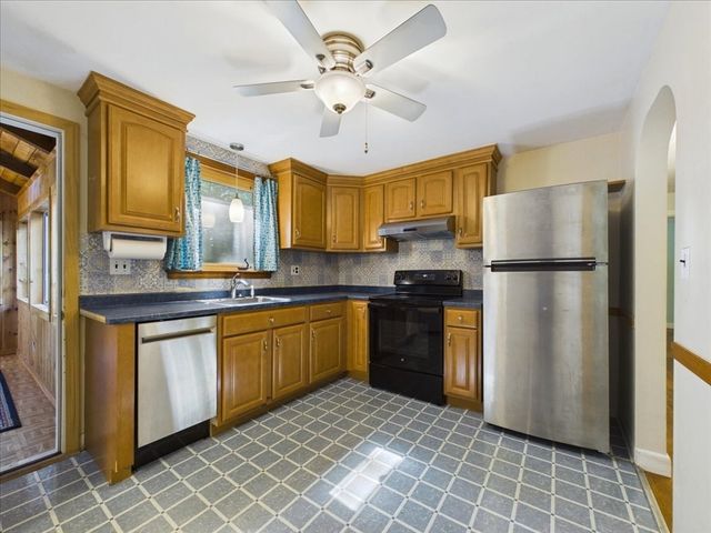 121 Prospect St, Canton, MA 02021
